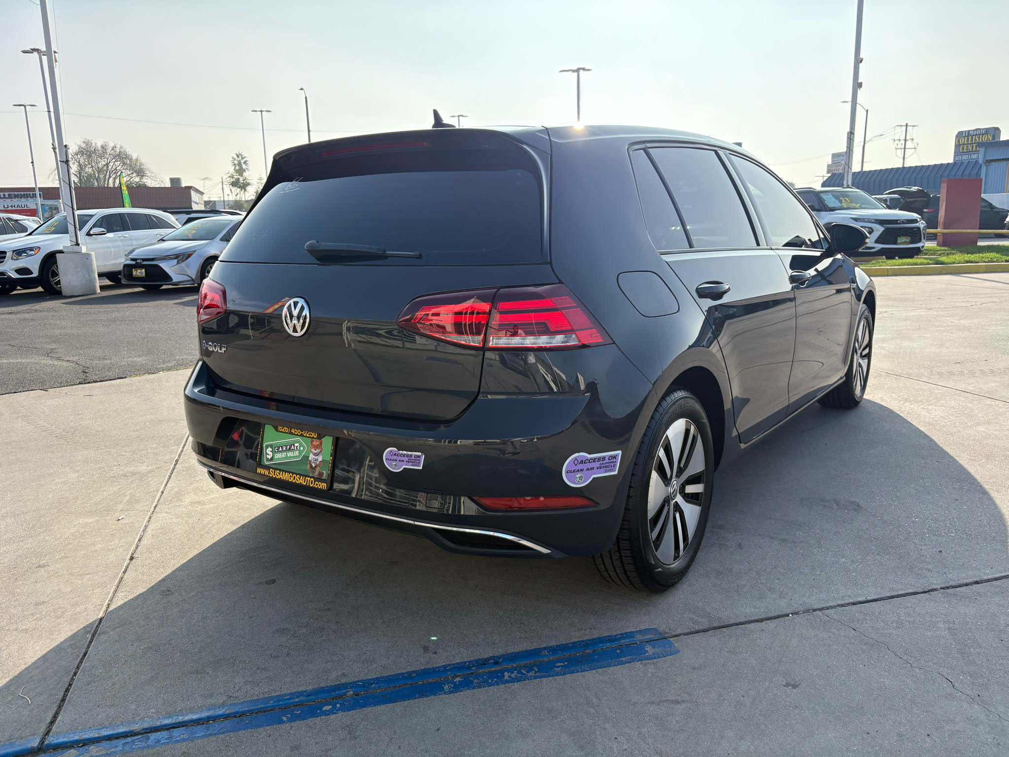 Volkswagen e-Golf 4-Door SE 2019