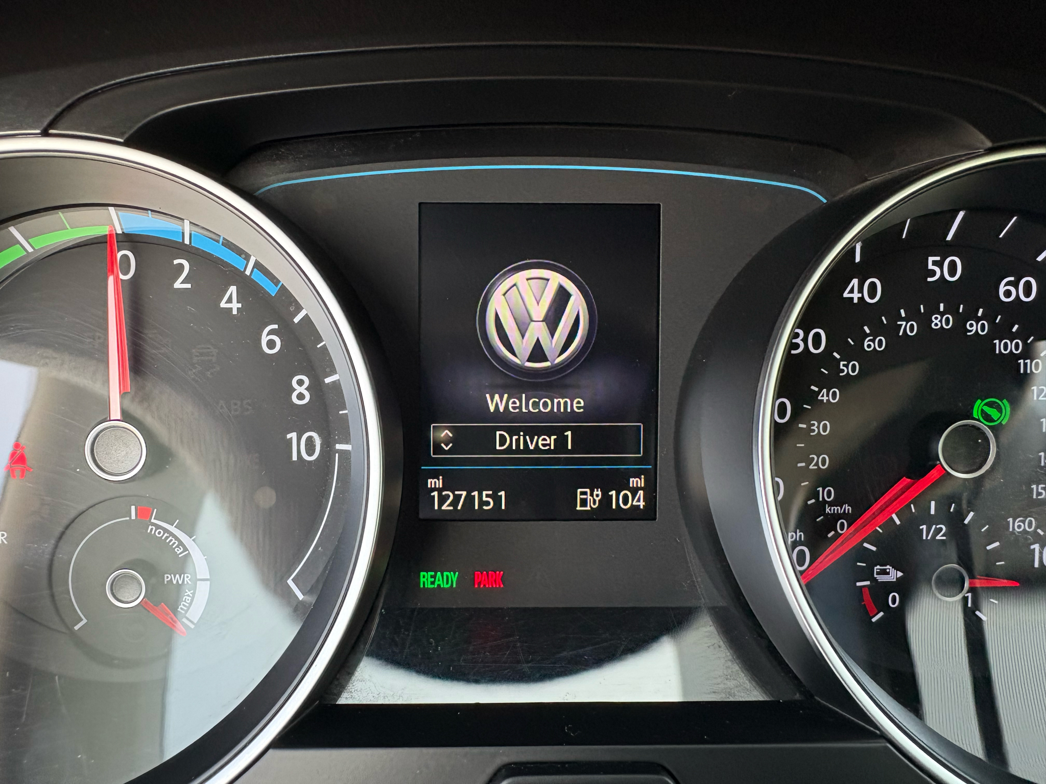 Volkswagen e-Golf 4-Door SE 2019