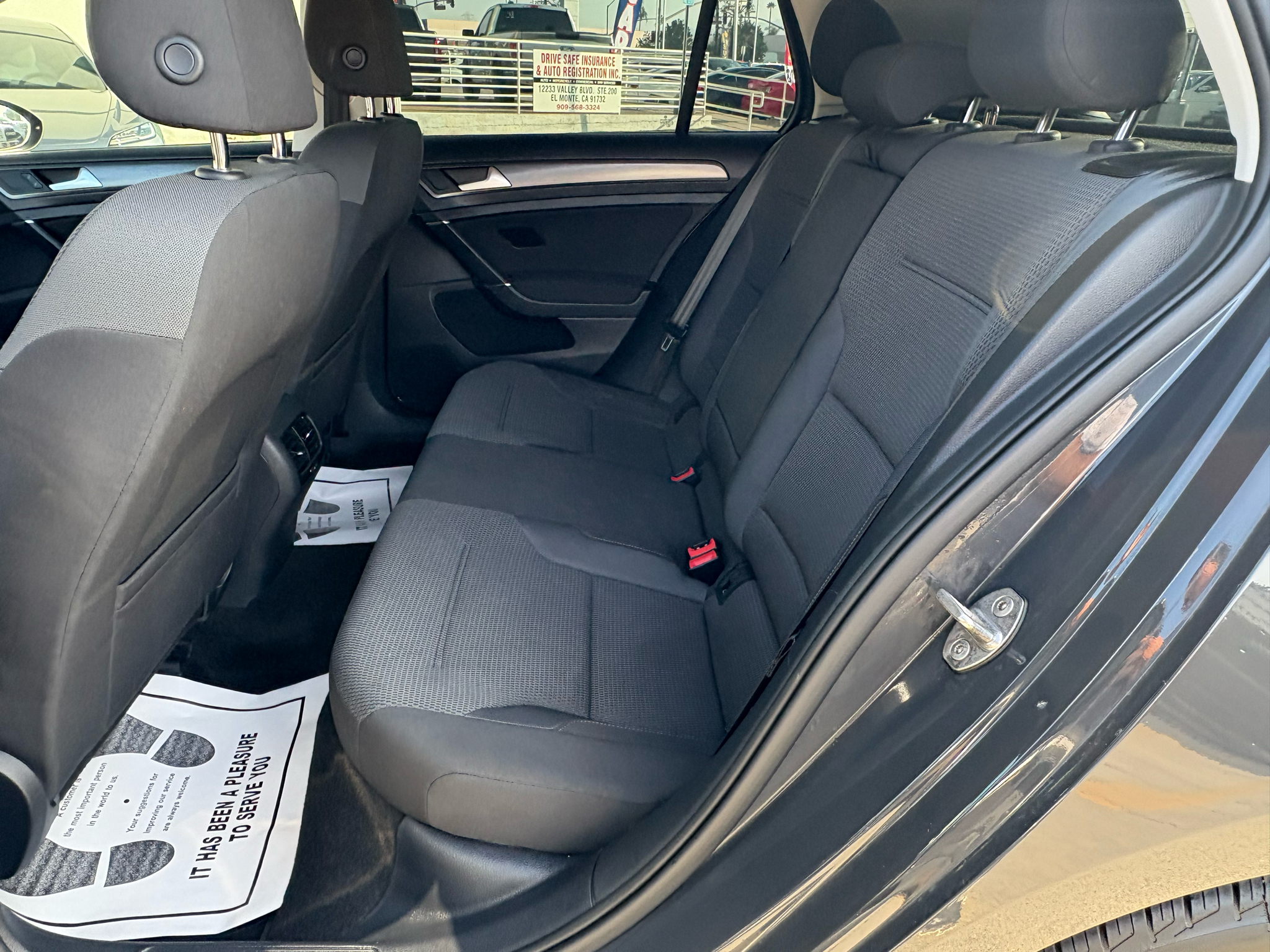 Volkswagen e-Golf 4-Door SE 2019