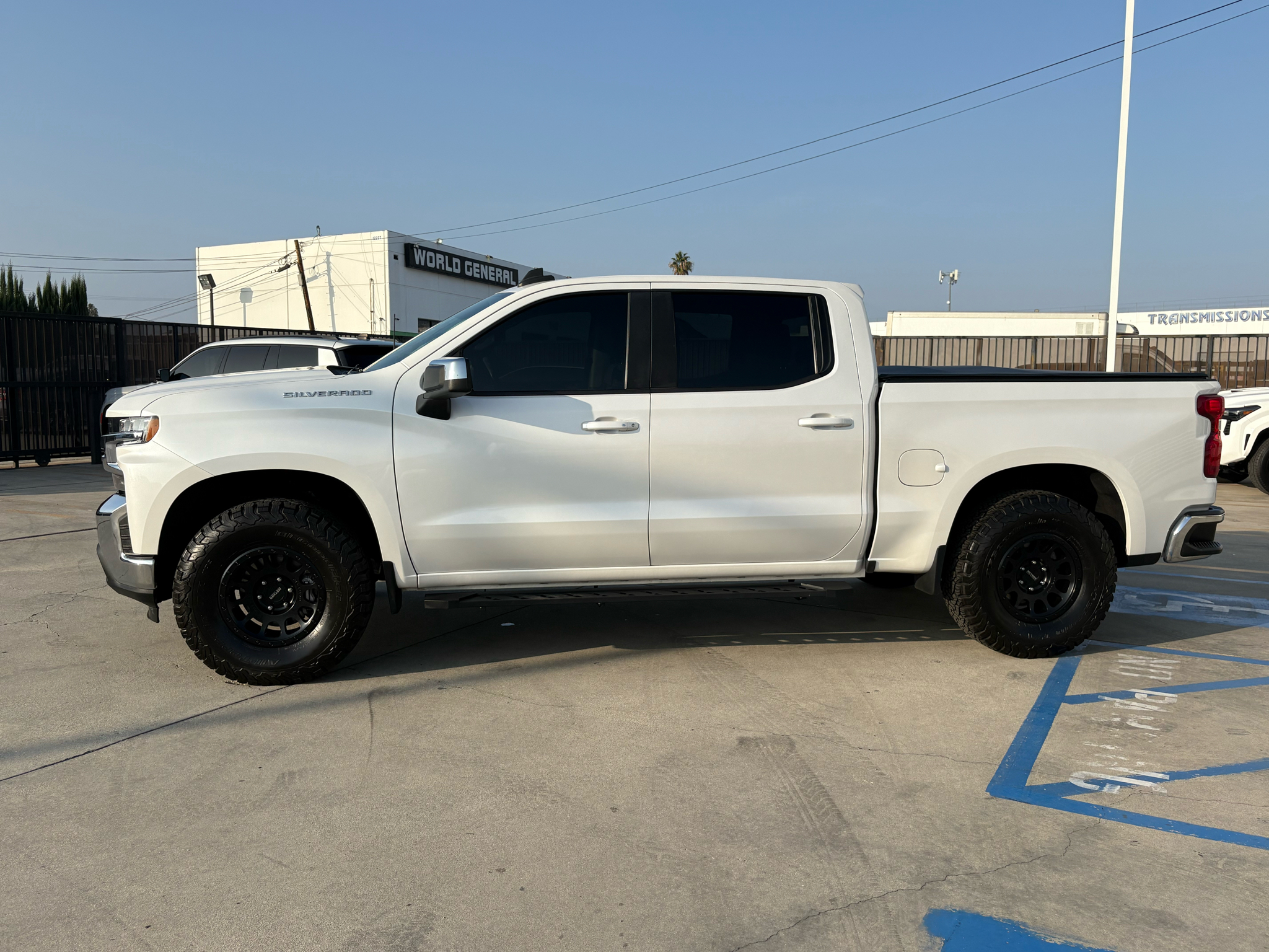 Chevrolet Silverado 1500 2WD Crew Cab 147" LT 2021 Chevrolet Silverado 1500 2WD Crew Cab 147" LT 2021