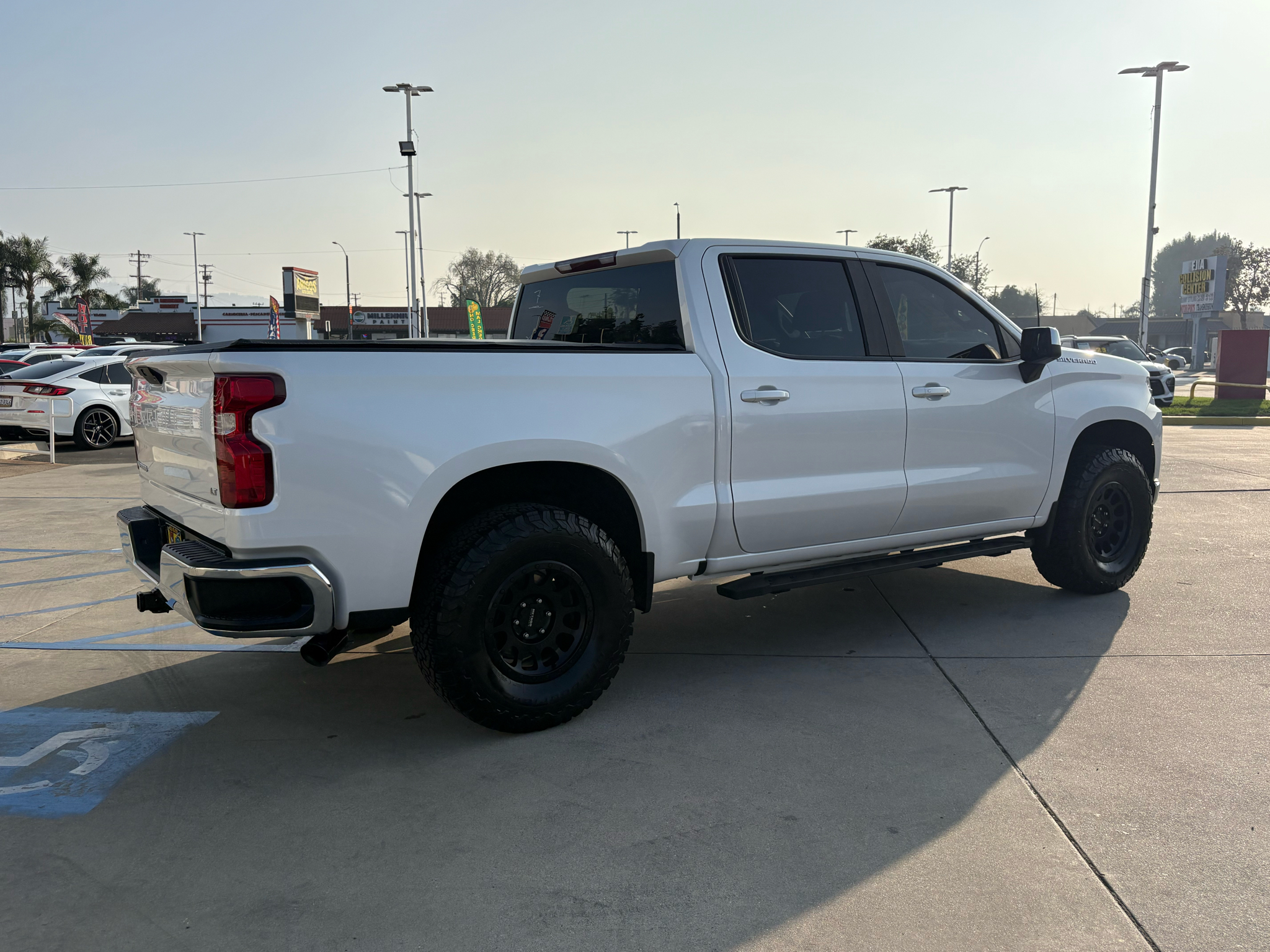 Chevrolet Silverado 1500 2WD Crew Cab 147" LT 2021 Chevrolet Silverado 1500 2WD Crew Cab 147" LT 2021