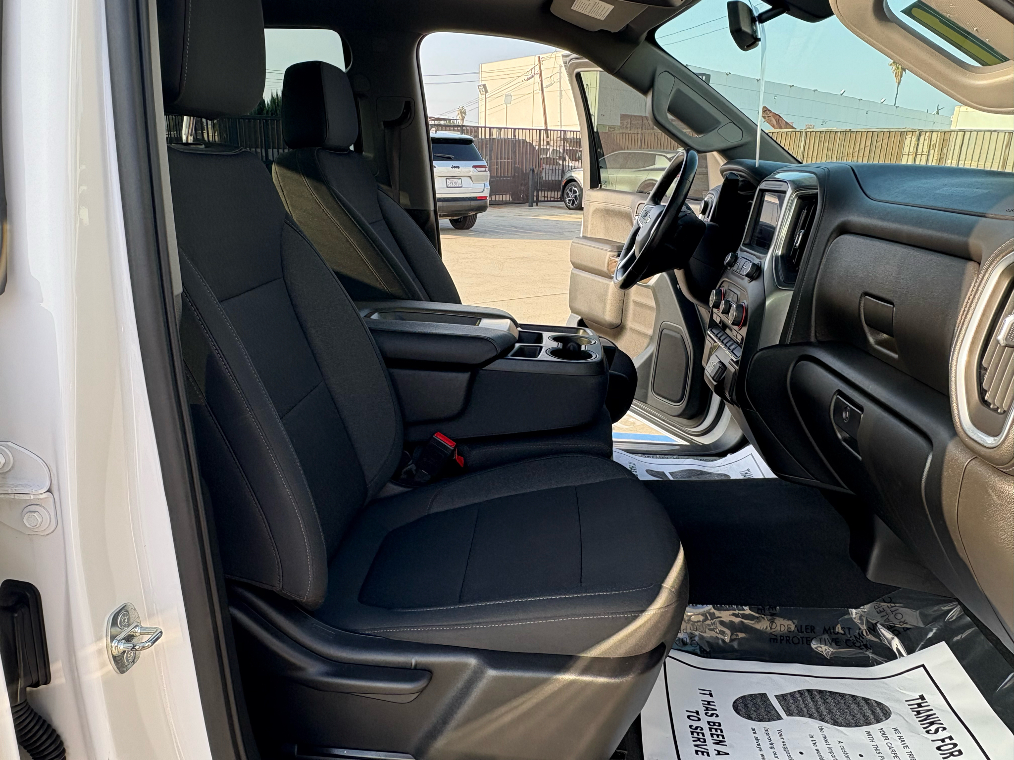 Chevrolet Silverado 1500 2WD Crew Cab 147" LT 2021 Chevrolet Silverado 1500 2WD Crew Cab 147" LT 2021