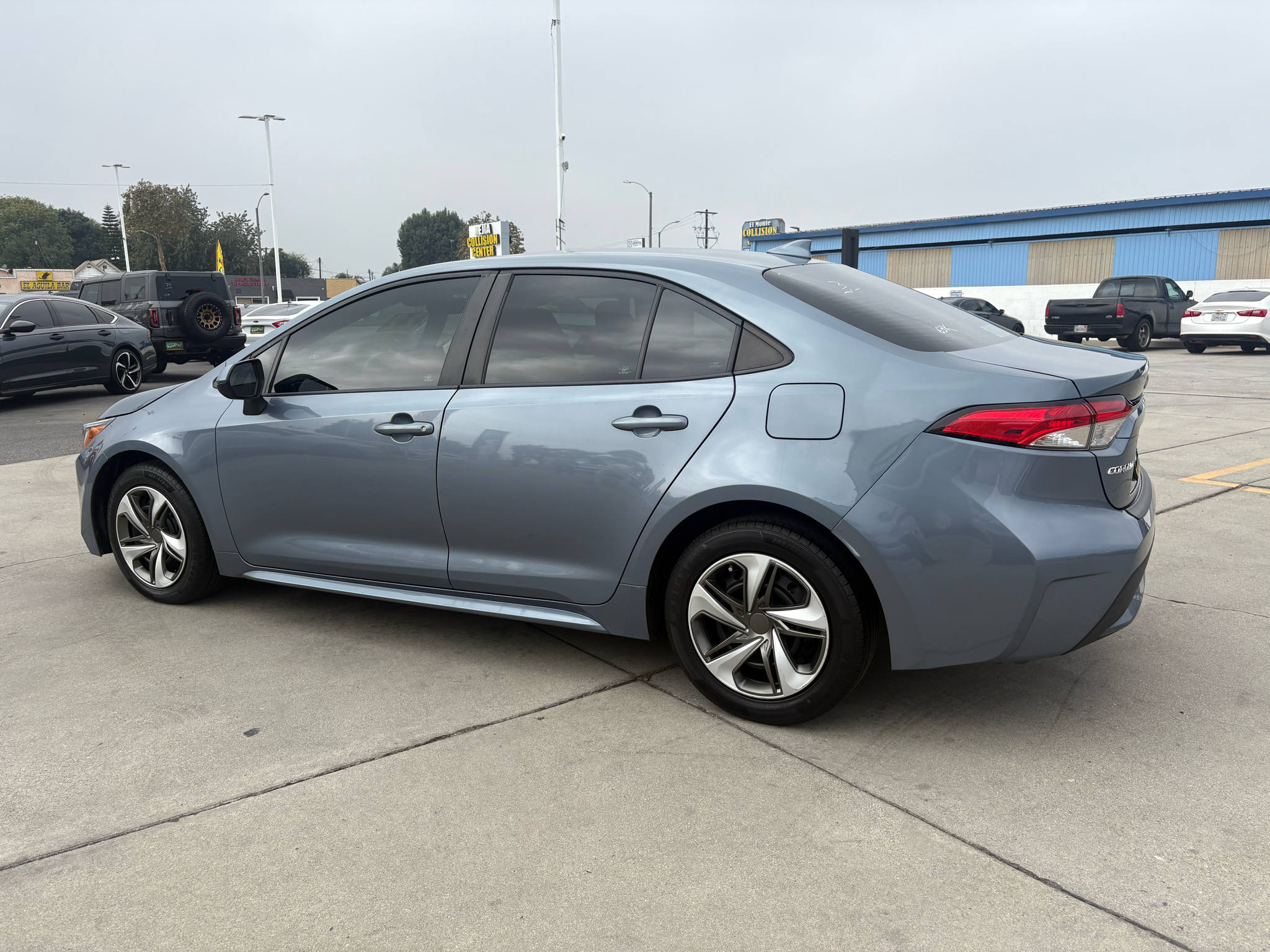 Toyota Corolla LE CVT (Natl) 2022