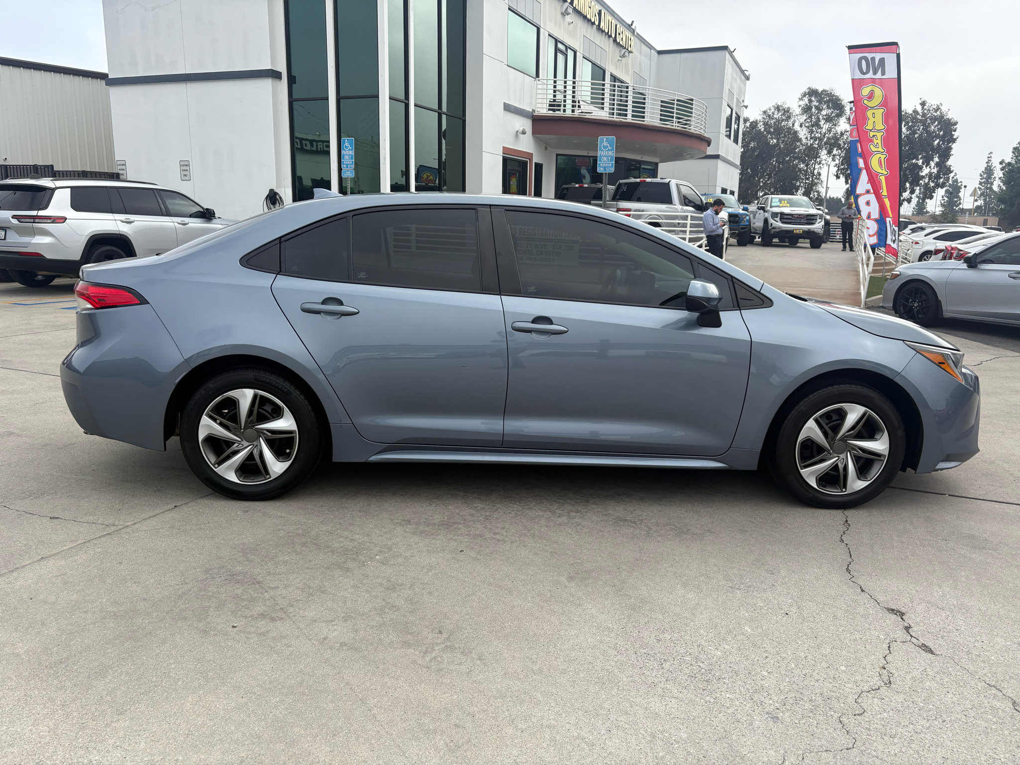 Toyota Corolla LE CVT (Natl) 2022