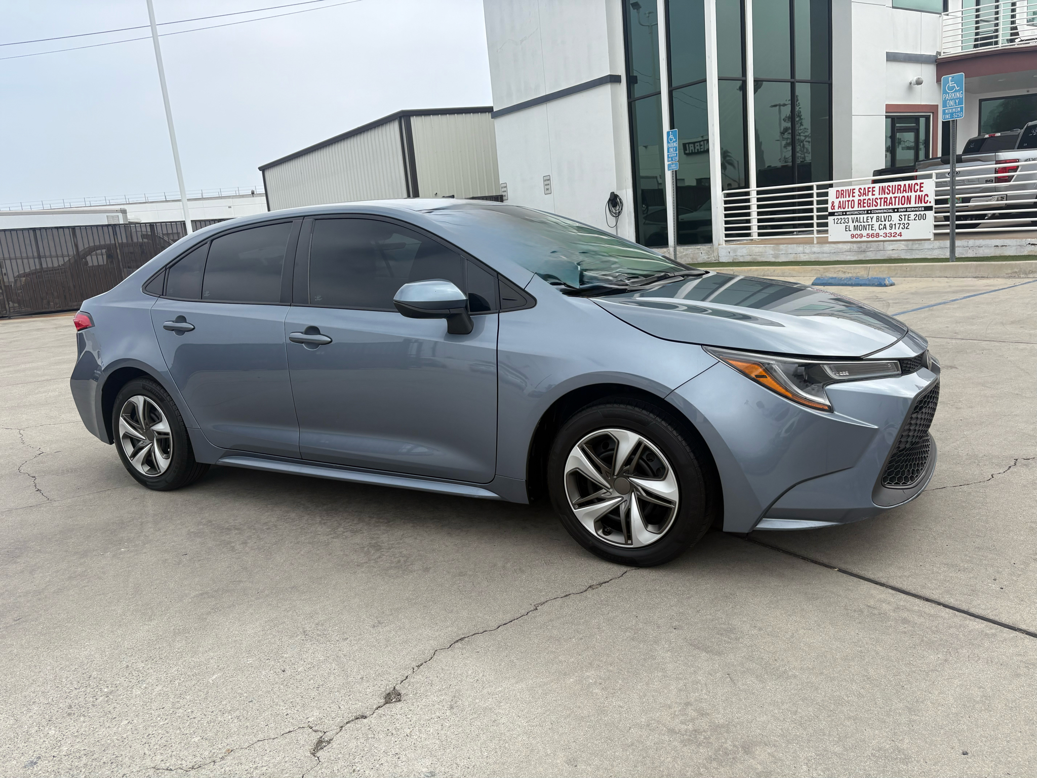 Toyota Corolla LE CVT (Natl) 2022