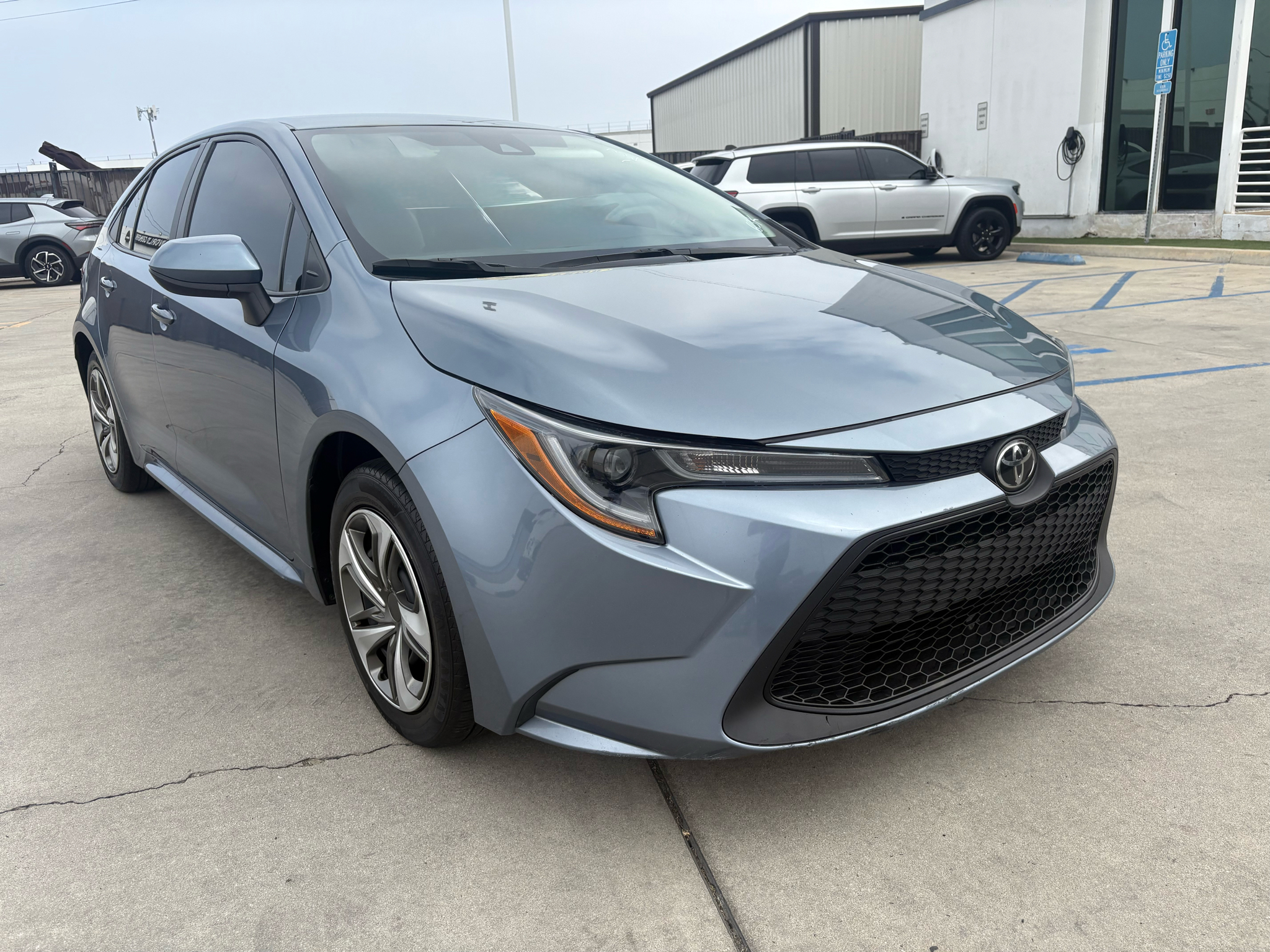 Toyota Corolla LE CVT (Natl) 2022