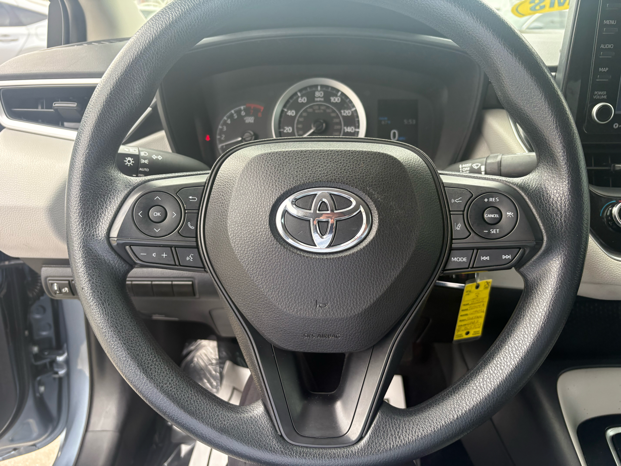 Toyota Corolla LE CVT (Natl) 2022