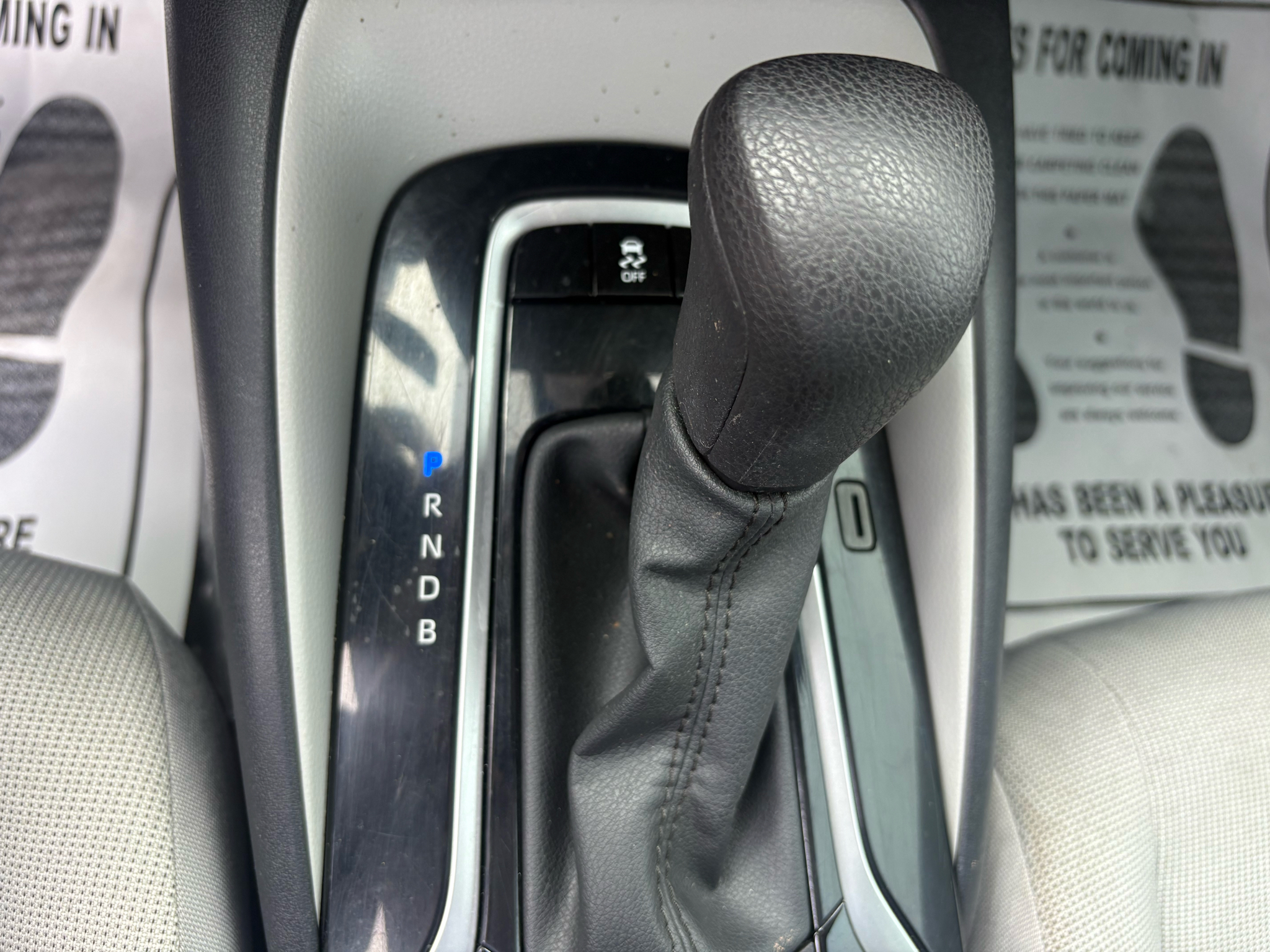 Toyota Corolla LE CVT (Natl) 2022