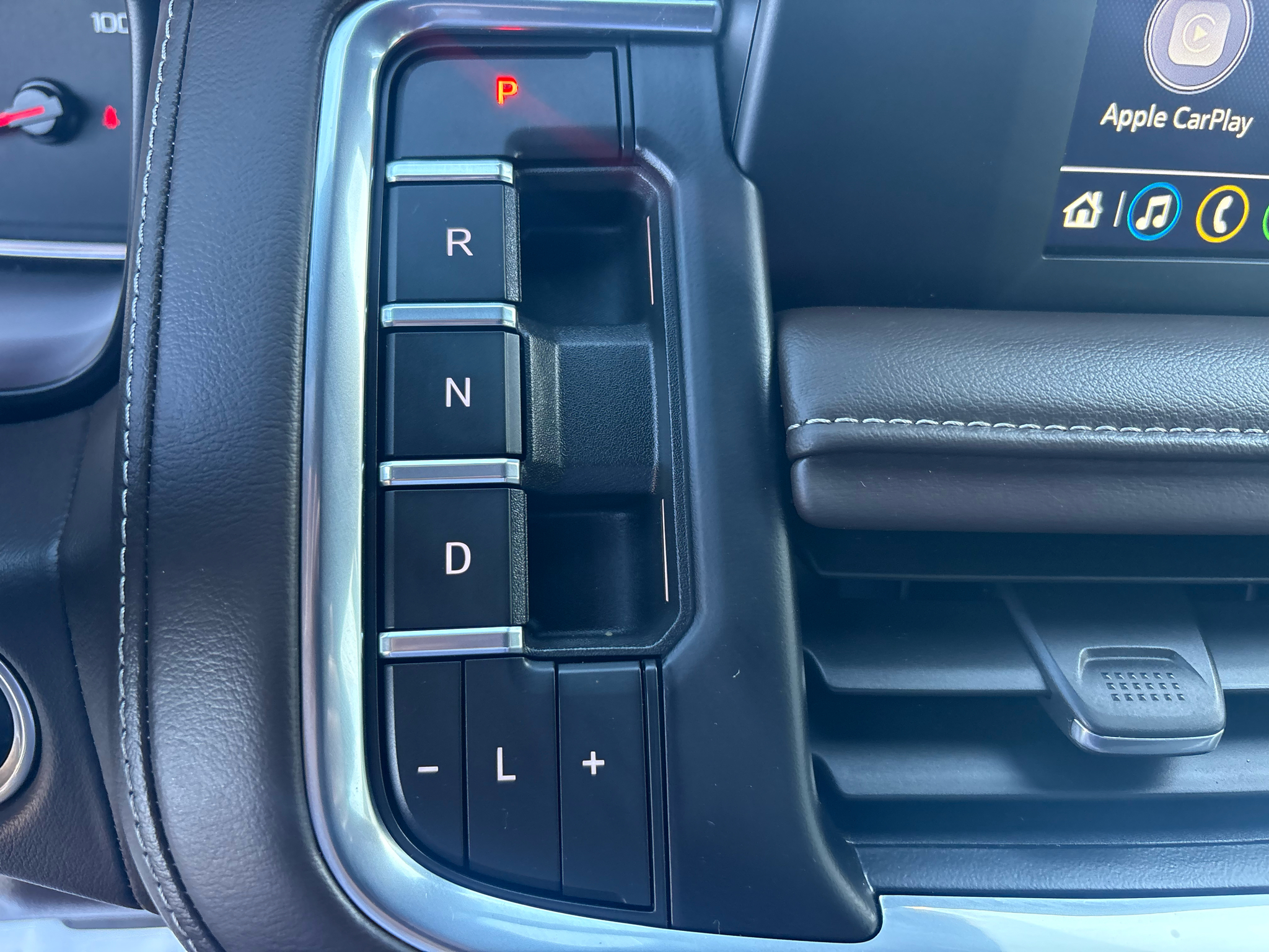 Chevrolet Tahoe 2WD 4dr LS 2024