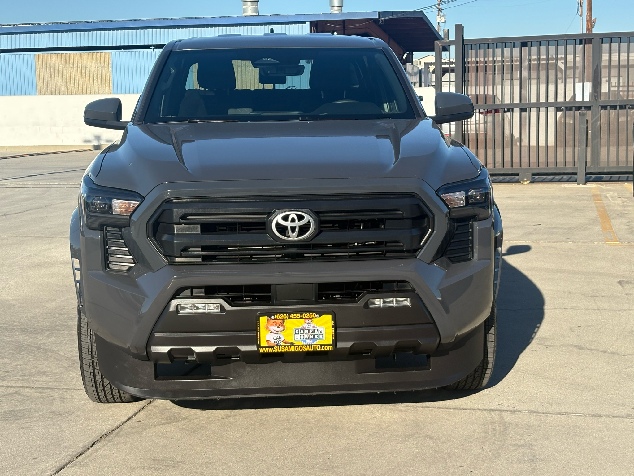 Toyota Tacoma 2WD SR5 Double Cab 5' Bed I4 AT (Natl) 2024