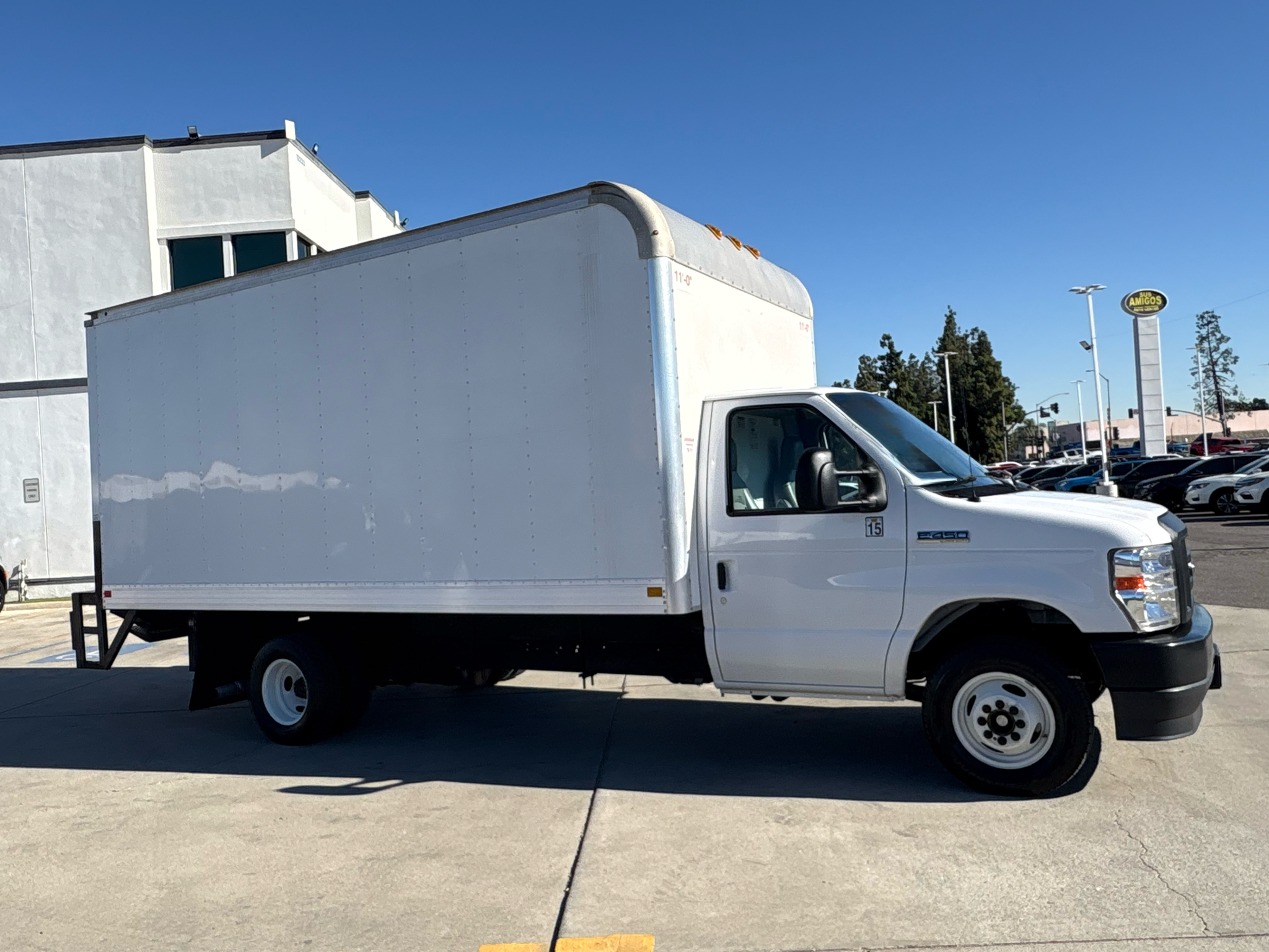 Ford E-Series Cutaway E-450 DRW 158" WB 2021