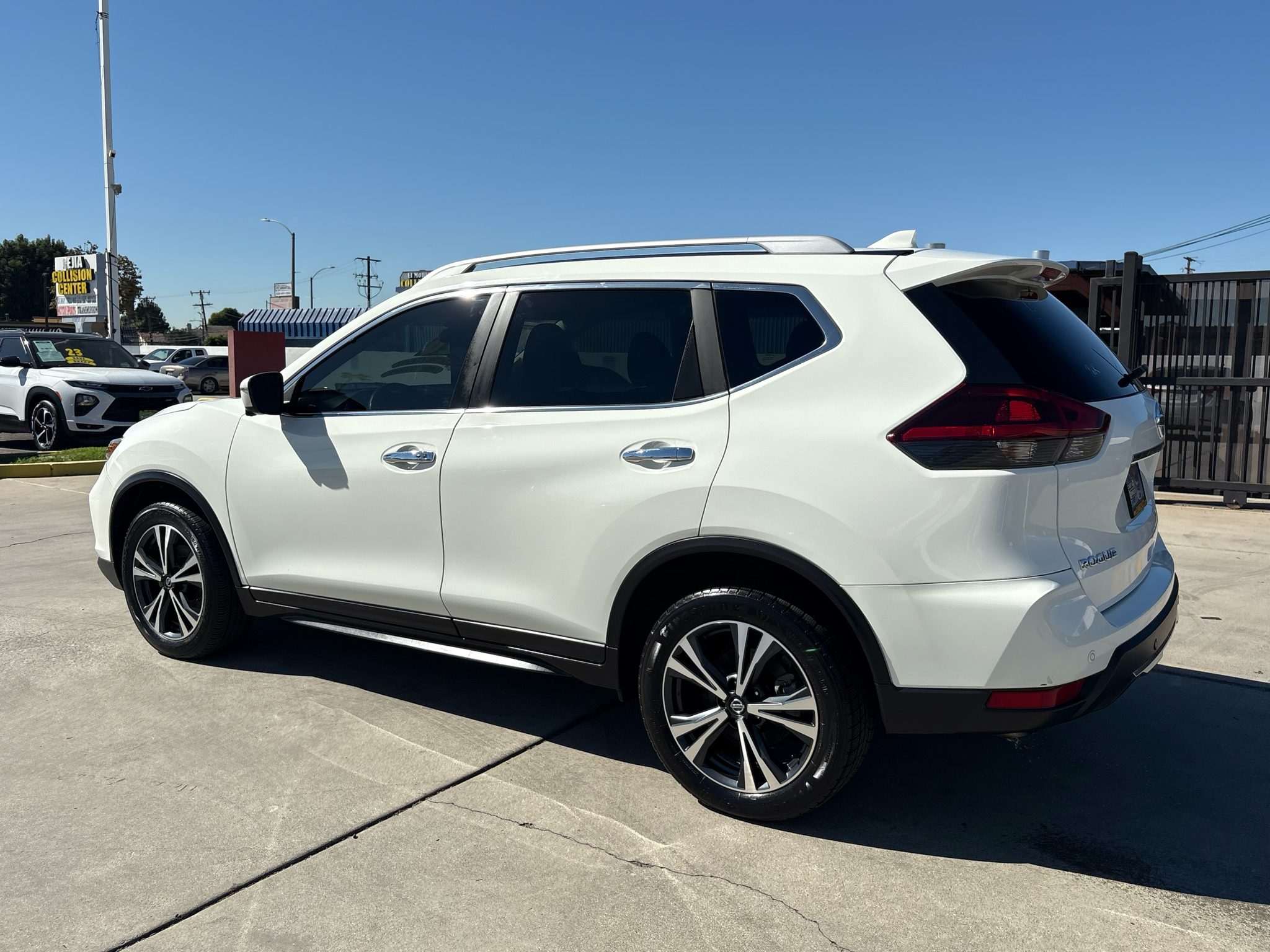 Nissan Rogue FWD SV 2020