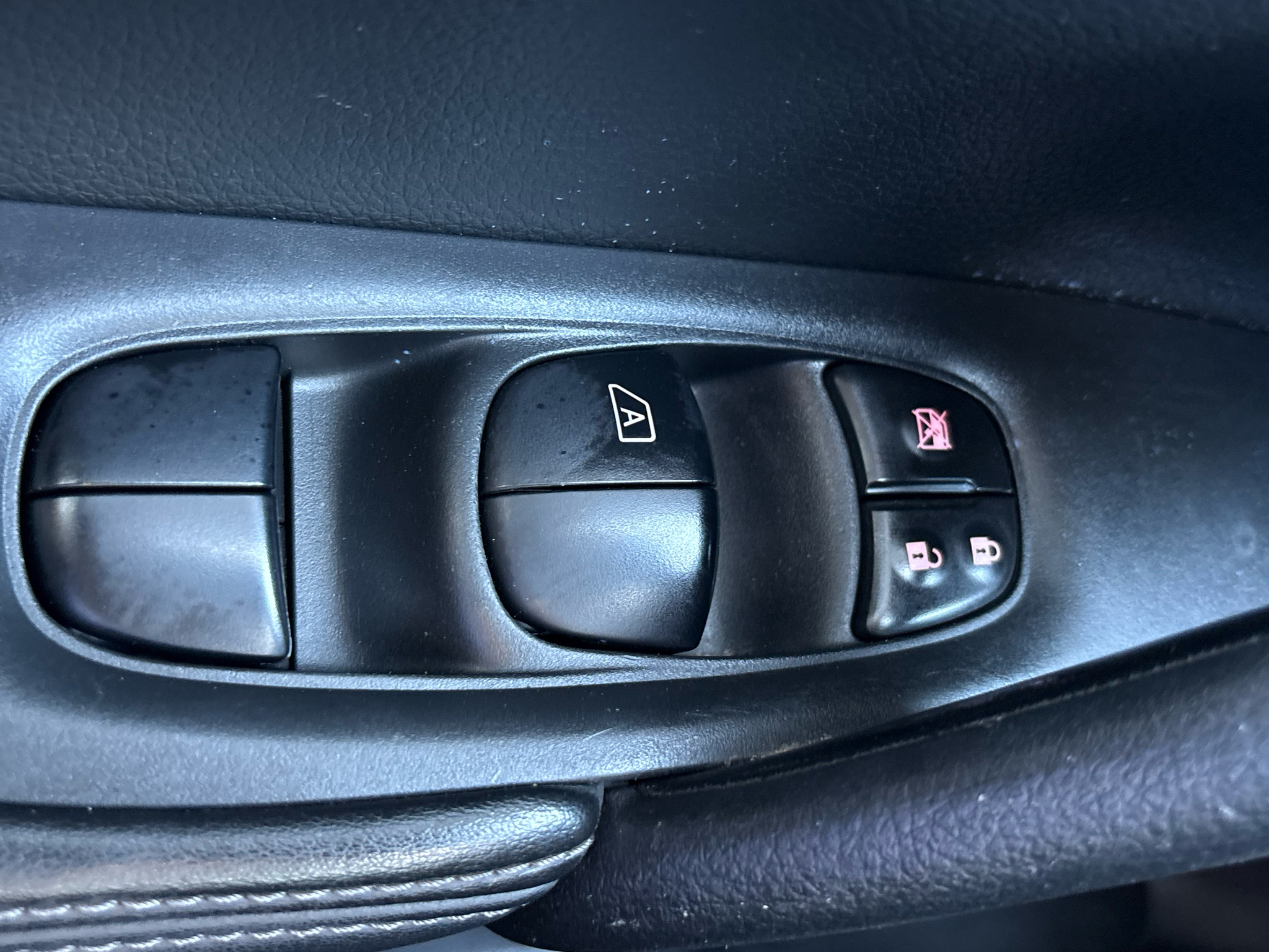 Nissan Rogue FWD SV 2020