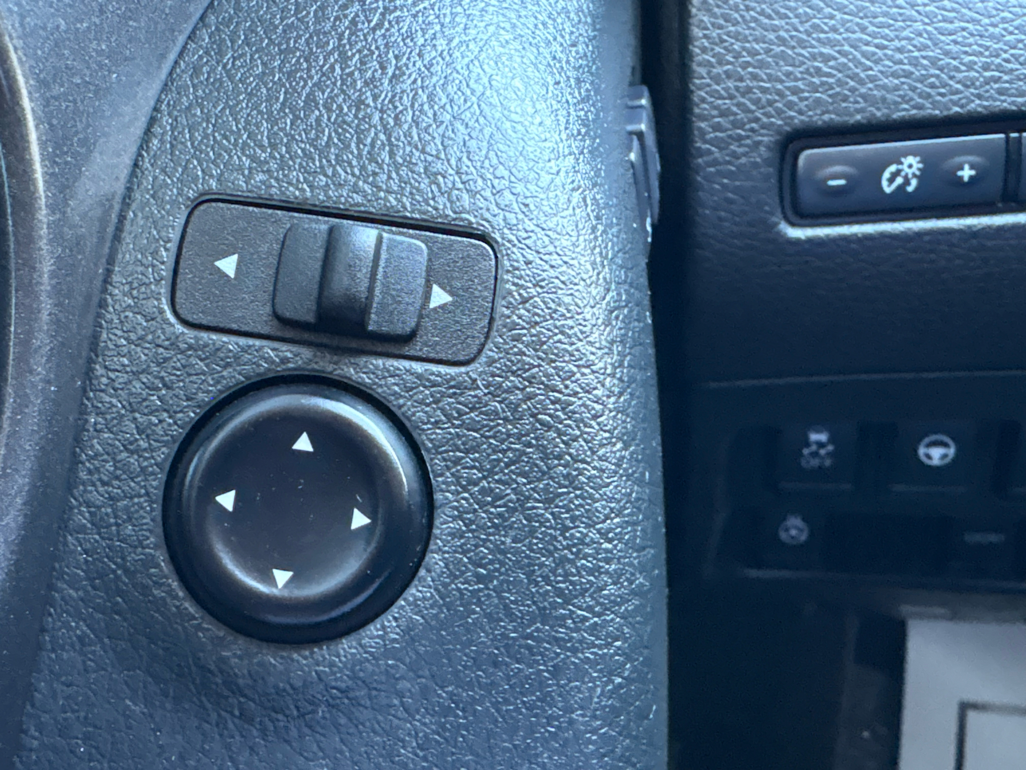 Nissan Rogue FWD SV 2020