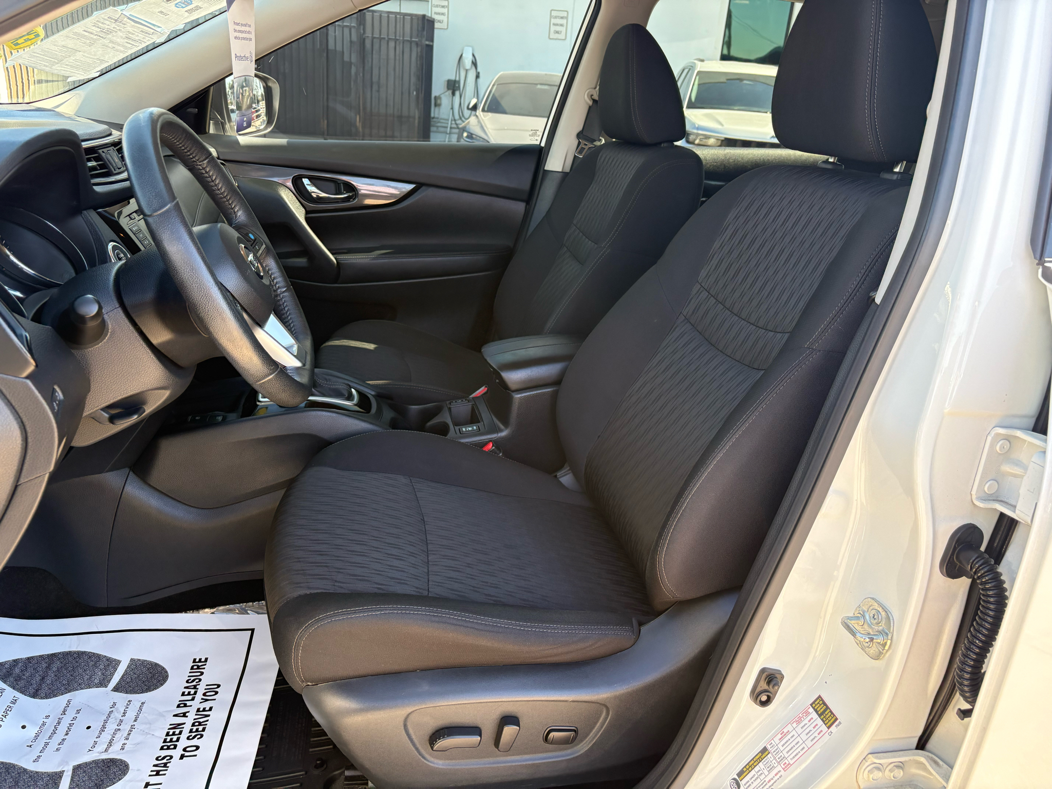 Nissan Rogue FWD SV 2020