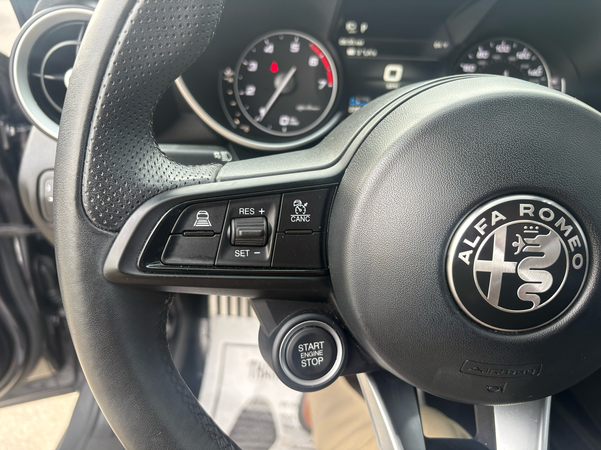 Alfa Romeo Giulia Ti RWD 2022