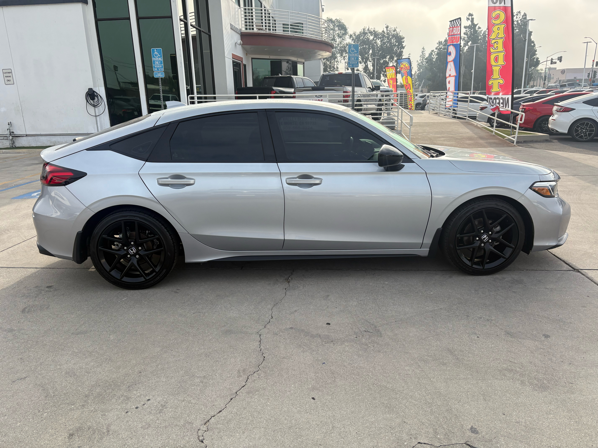 Honda Civic Hatchback Sport CVT 2025