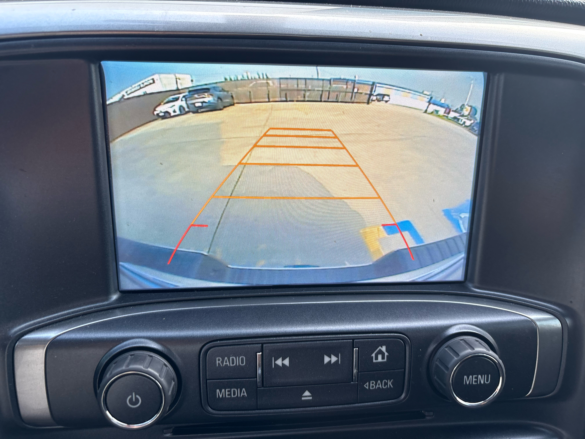 Chevrolet Silverado 1500 2WD Crew Cab 143.5" LT w/1LT 2017