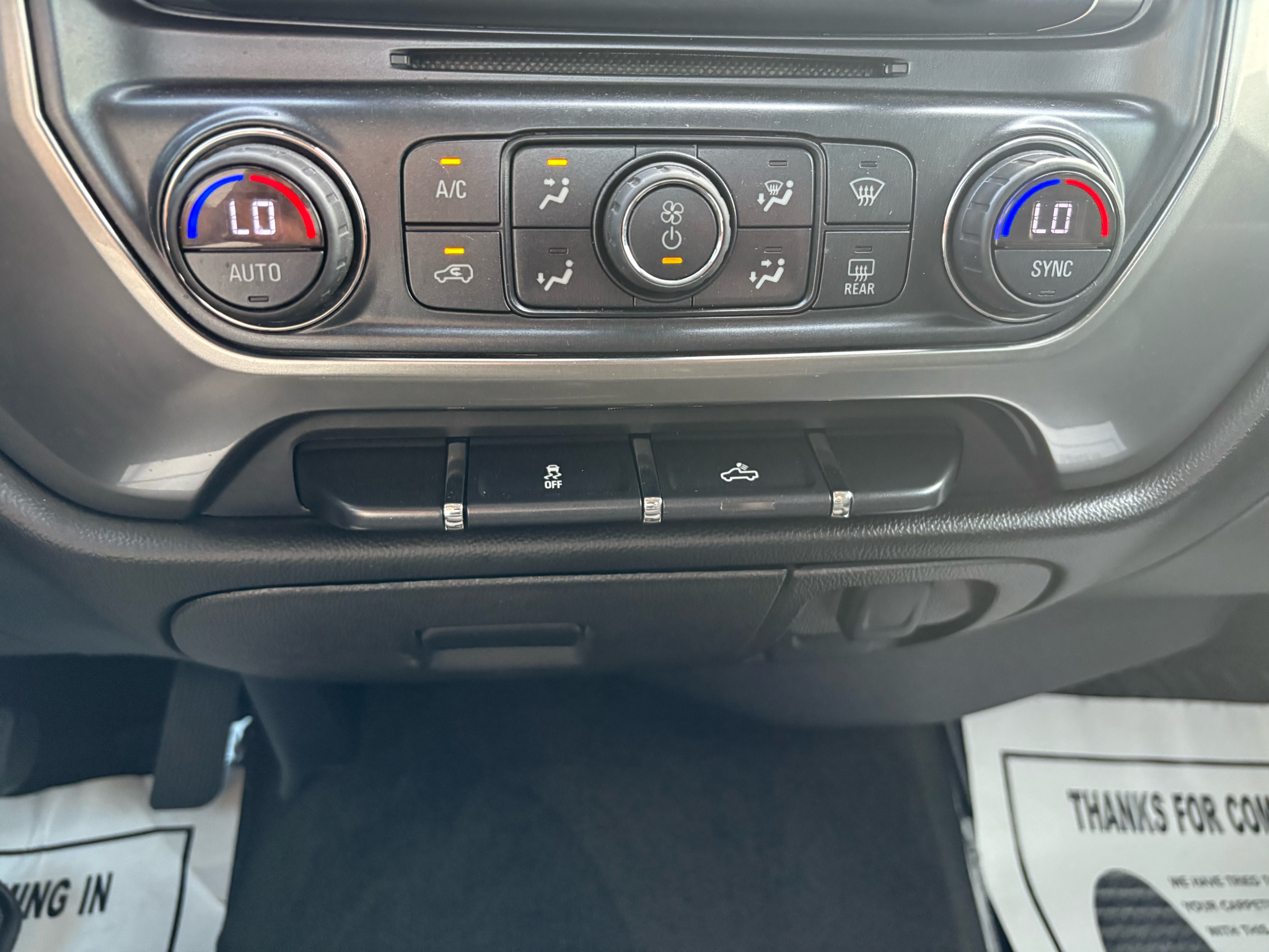 Chevrolet Silverado 1500 2WD Crew Cab 143.5" LT w/1LT 2017