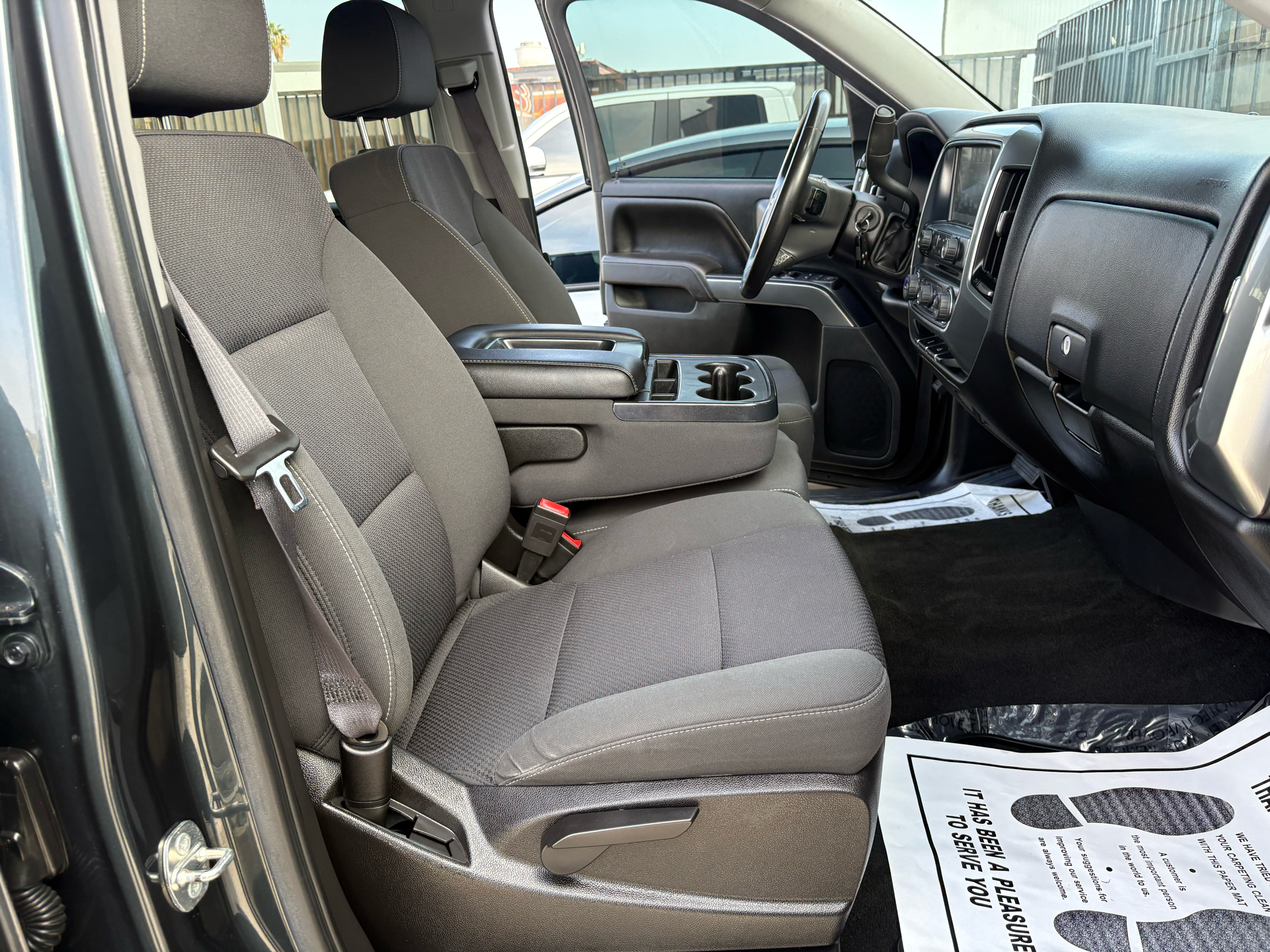 Chevrolet Silverado 1500 2WD Crew Cab 143.5" LT w/1LT 2017