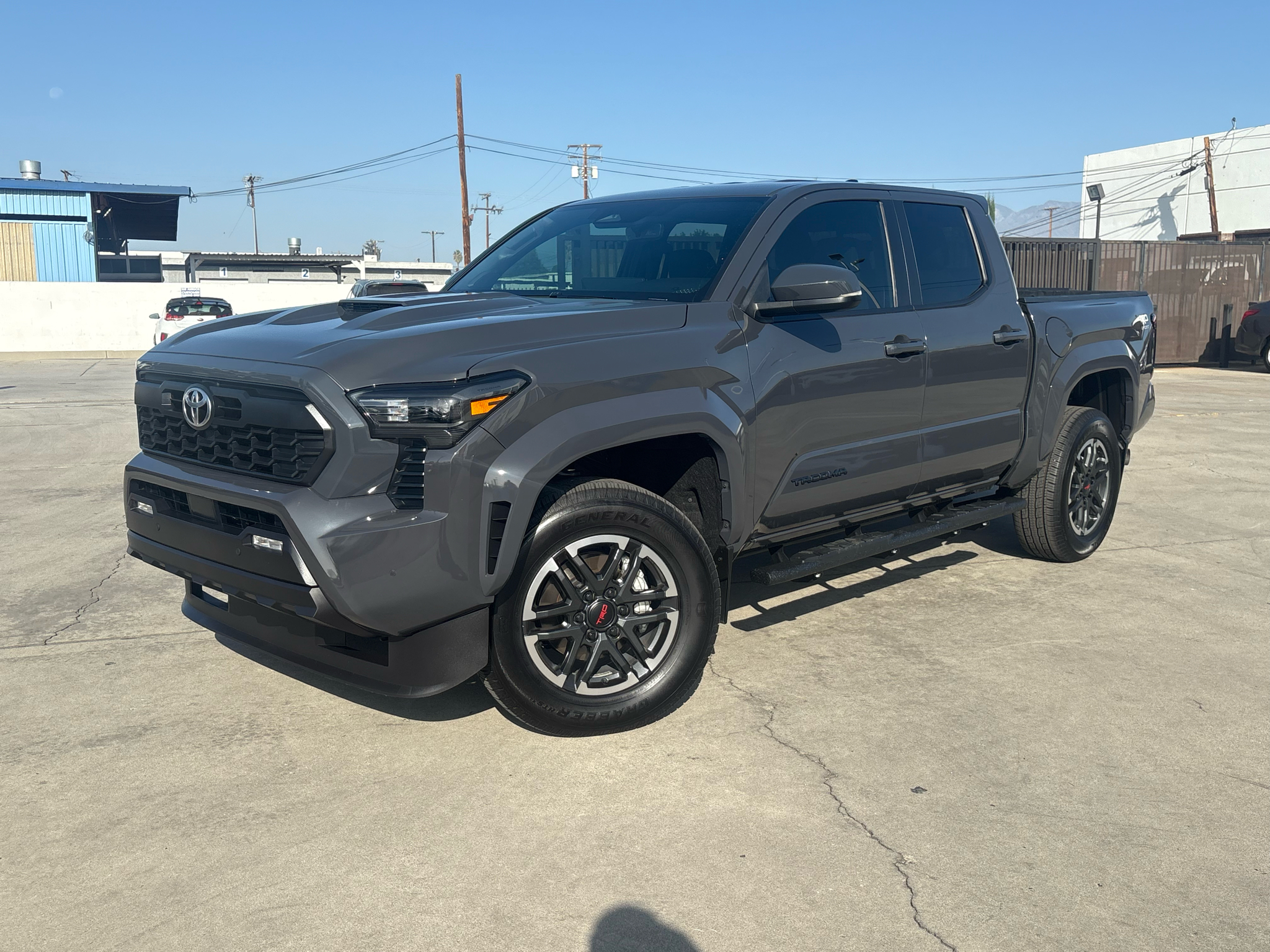 2024 Toyota Tacoma 2WD TRD Sport Double Cab 5' Bed AT (Natl)
