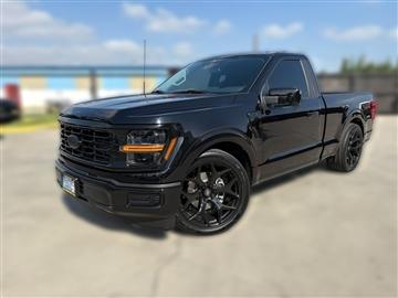 2026 Ford F-150 2WD Reg Cab 122.5" XL