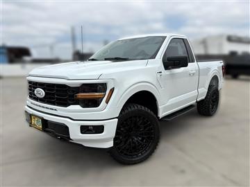 2026 Ford F-150 4WD Reg Cab 122.5" XL