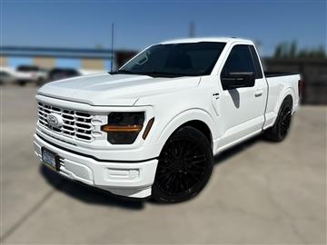 2026 Ford F-150 2WD Reg Cab 122.5" XL