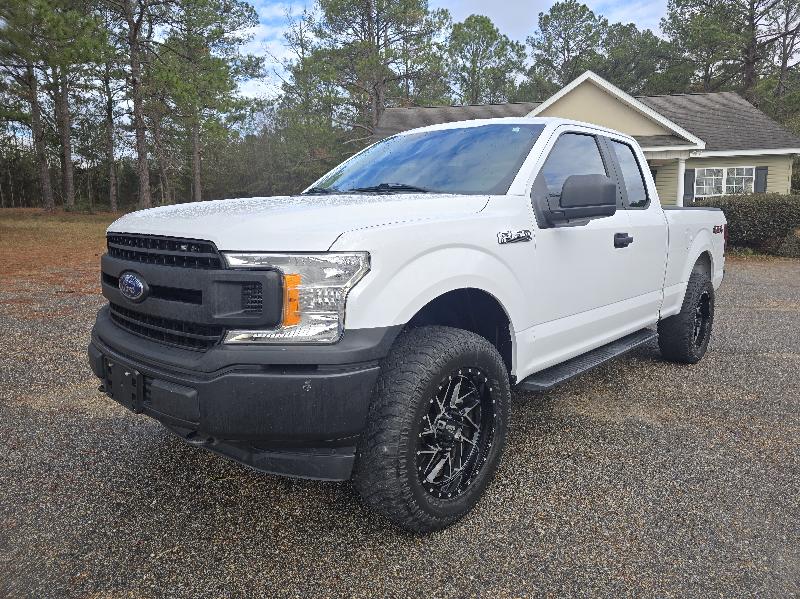 Ford F-150 4WD SuperCab 145" XL 2019
