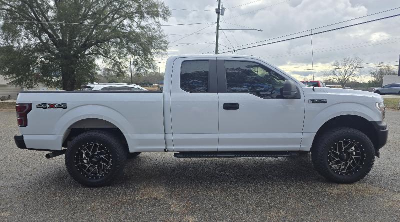 Ford F-150 4WD SuperCab 145" XL 2019