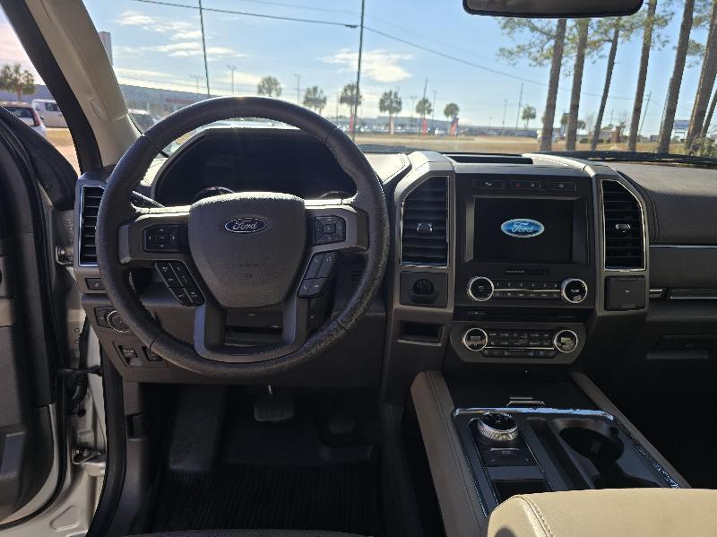 Ford Expedition XLT 2WD 2018