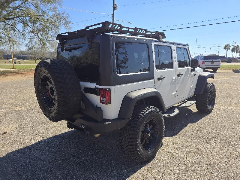 Jeep Wrangler Unlimited Rubicon 4WD 2015