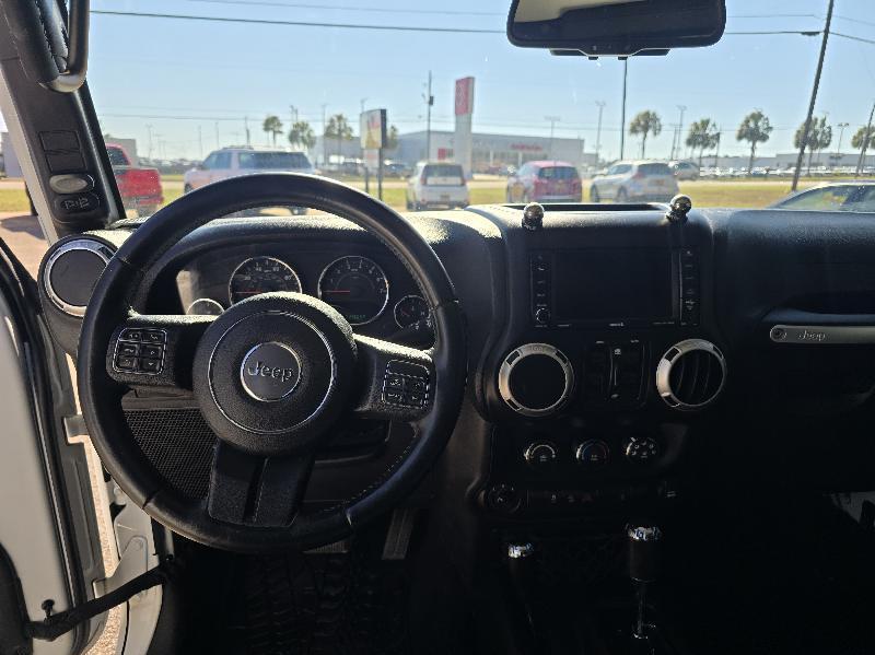 Jeep Wrangler Unlimited Rubicon 4WD 2015