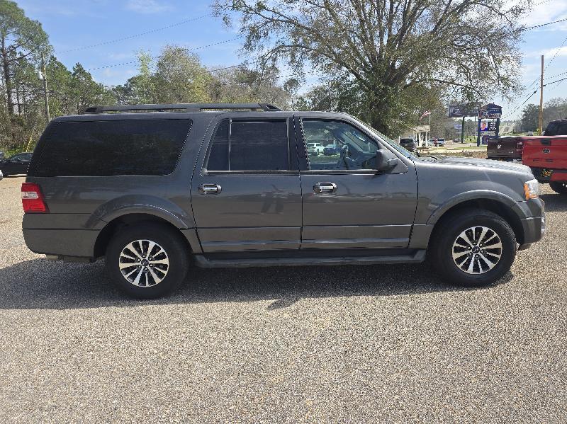 Ford Expedition EL XLT 4WD 2015