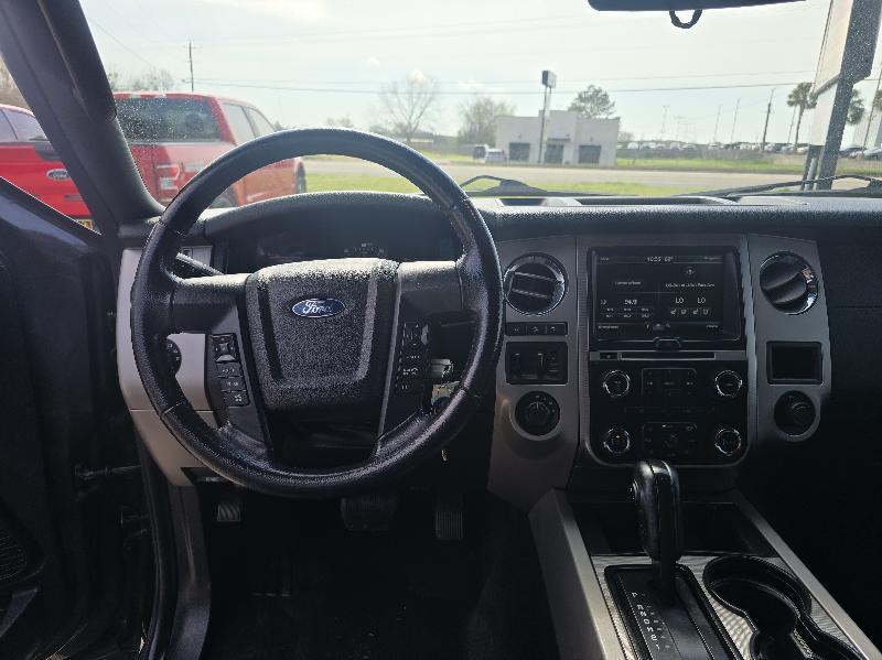 Ford Expedition EL XLT 4WD 2015