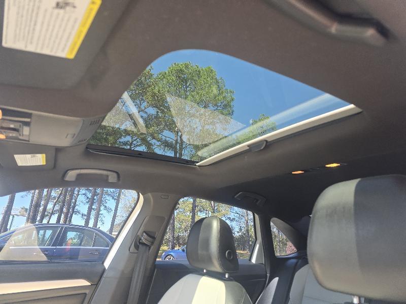 Volkswagen Jetta 1.4T R-Line 8A 2019