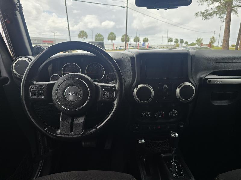 Jeep Wrangler Unlimited Rubicon 4WD 2013