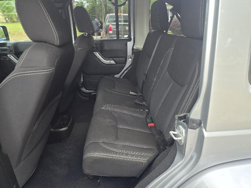 Jeep Wrangler Unlimited Rubicon 4WD 2013