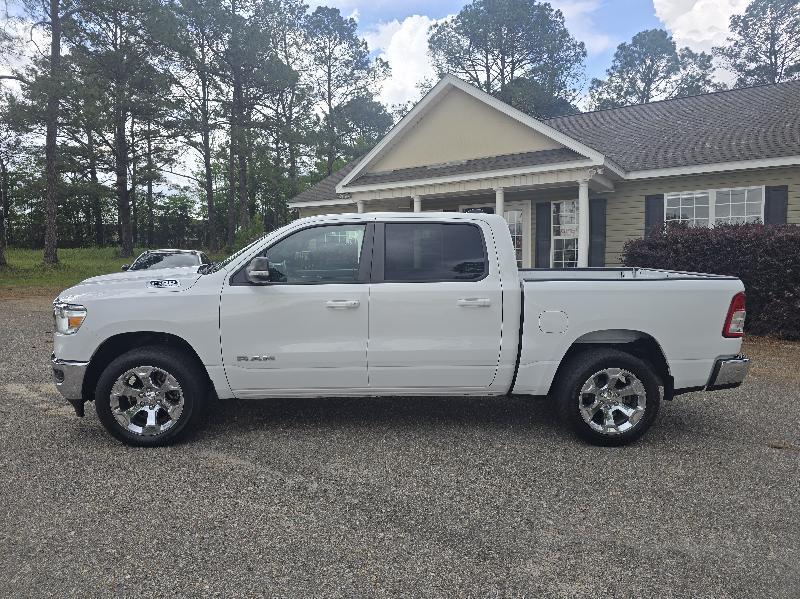 RAM 1500 Big Horn Crew Cab SWB 4WD 2022