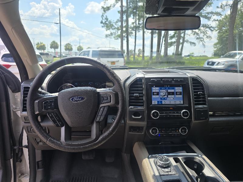 Ford Expedition XLT 2WD 2019