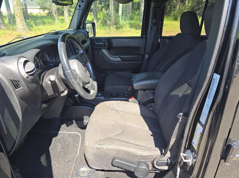 Jeep Wrangler Unlimited Sport 4WD 2015