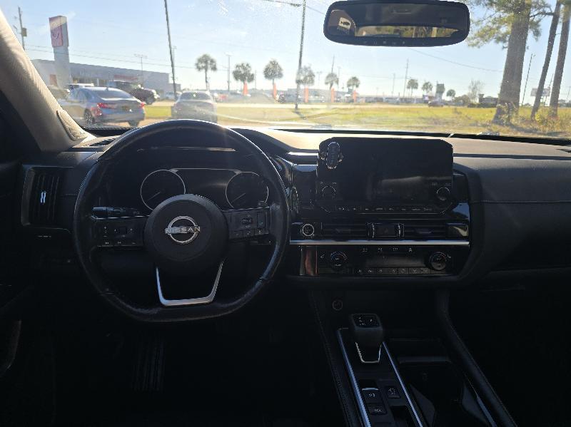 Nissan Pathfinder SL 2022