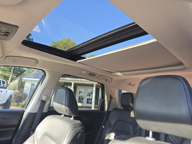 Nissan Pathfinder SL 2022