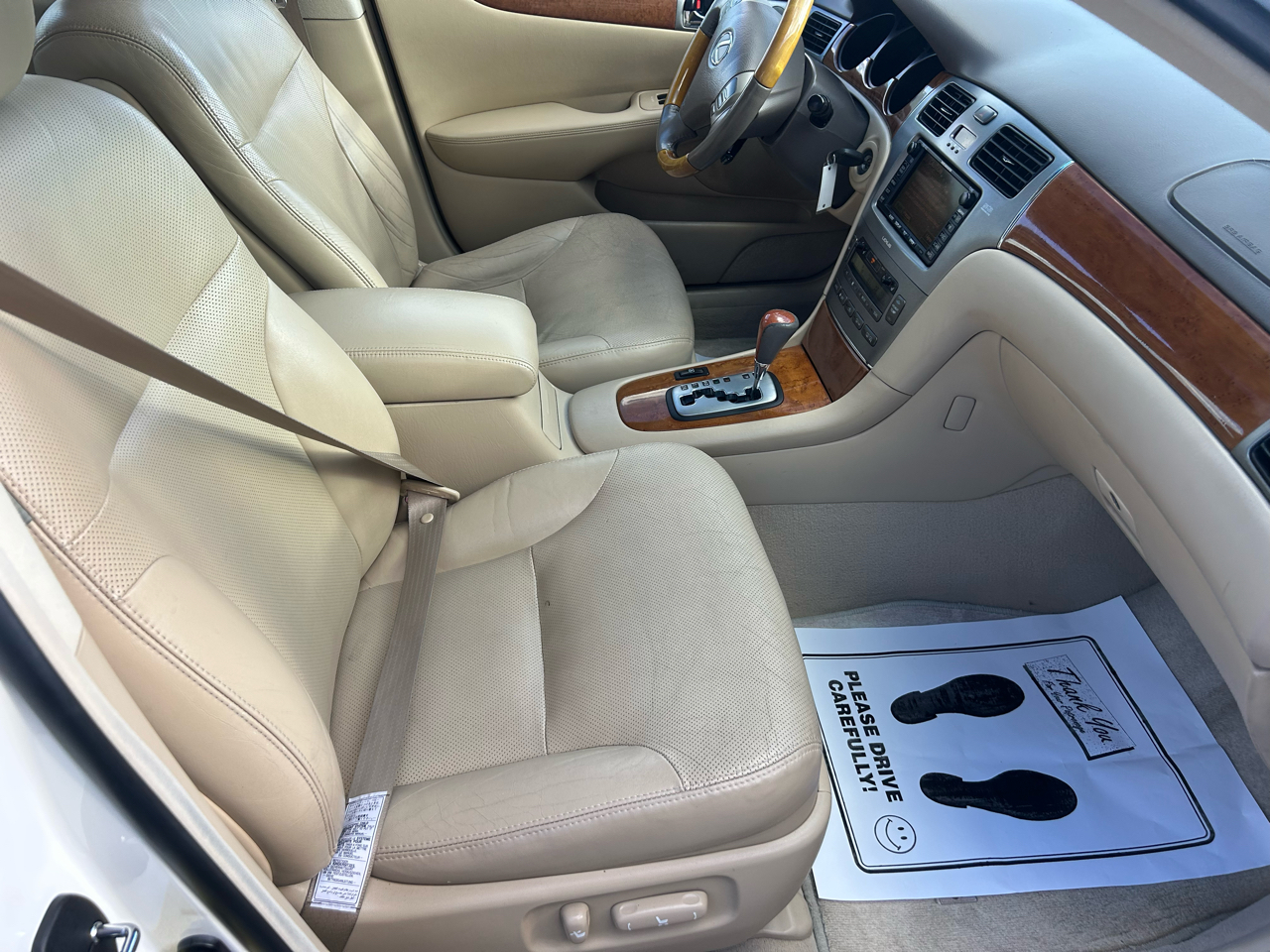 Lexus ES 330 4dr Sdn 2006