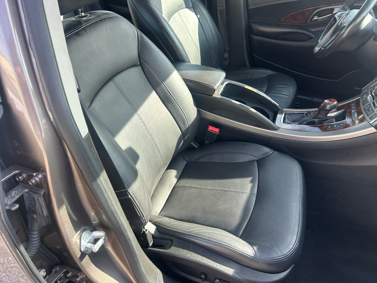 Buick LaCrosse 4dr Sdn Premium 3 FWD 2012