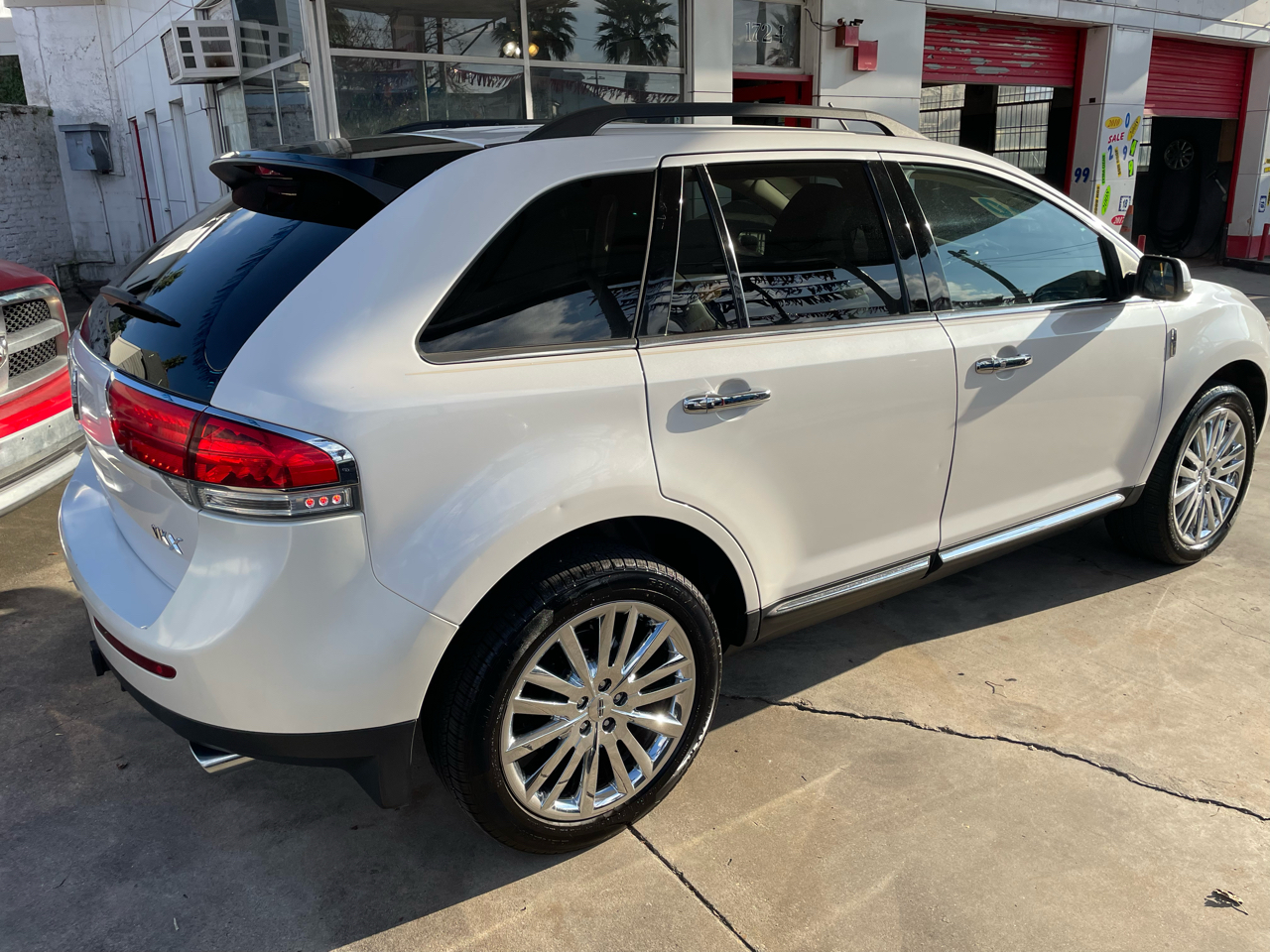Lincoln MKX FWD 4dr 2013