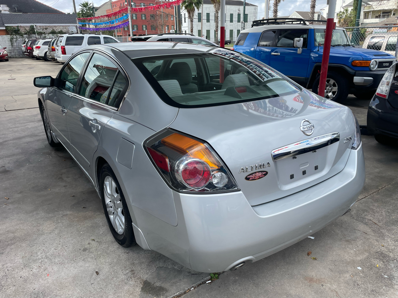 Nissan Altima 4dr Sdn I4 CVT 2.5 S 2012