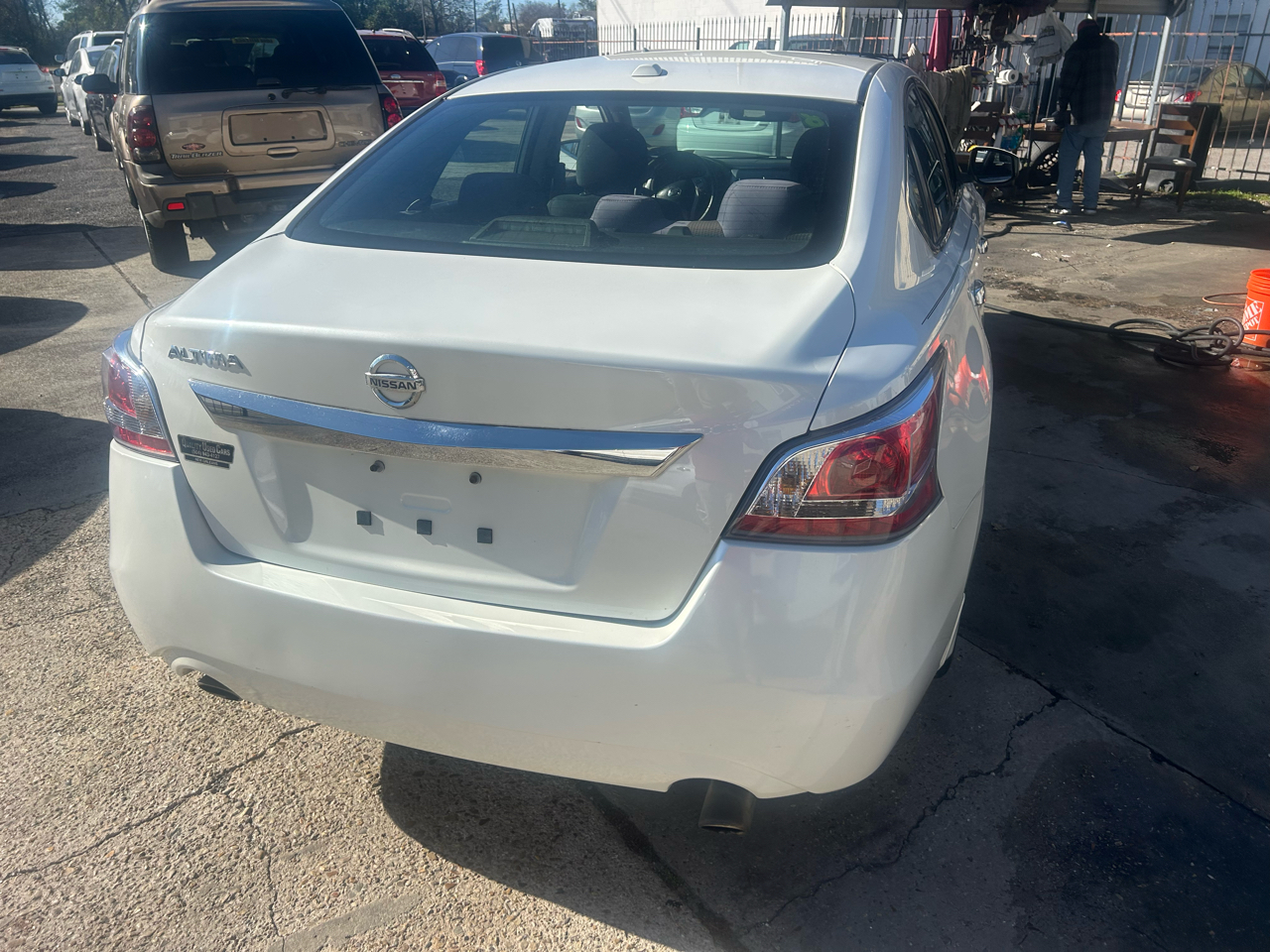Nissan Altima 4dr Sdn I4 2.5 SV 2015