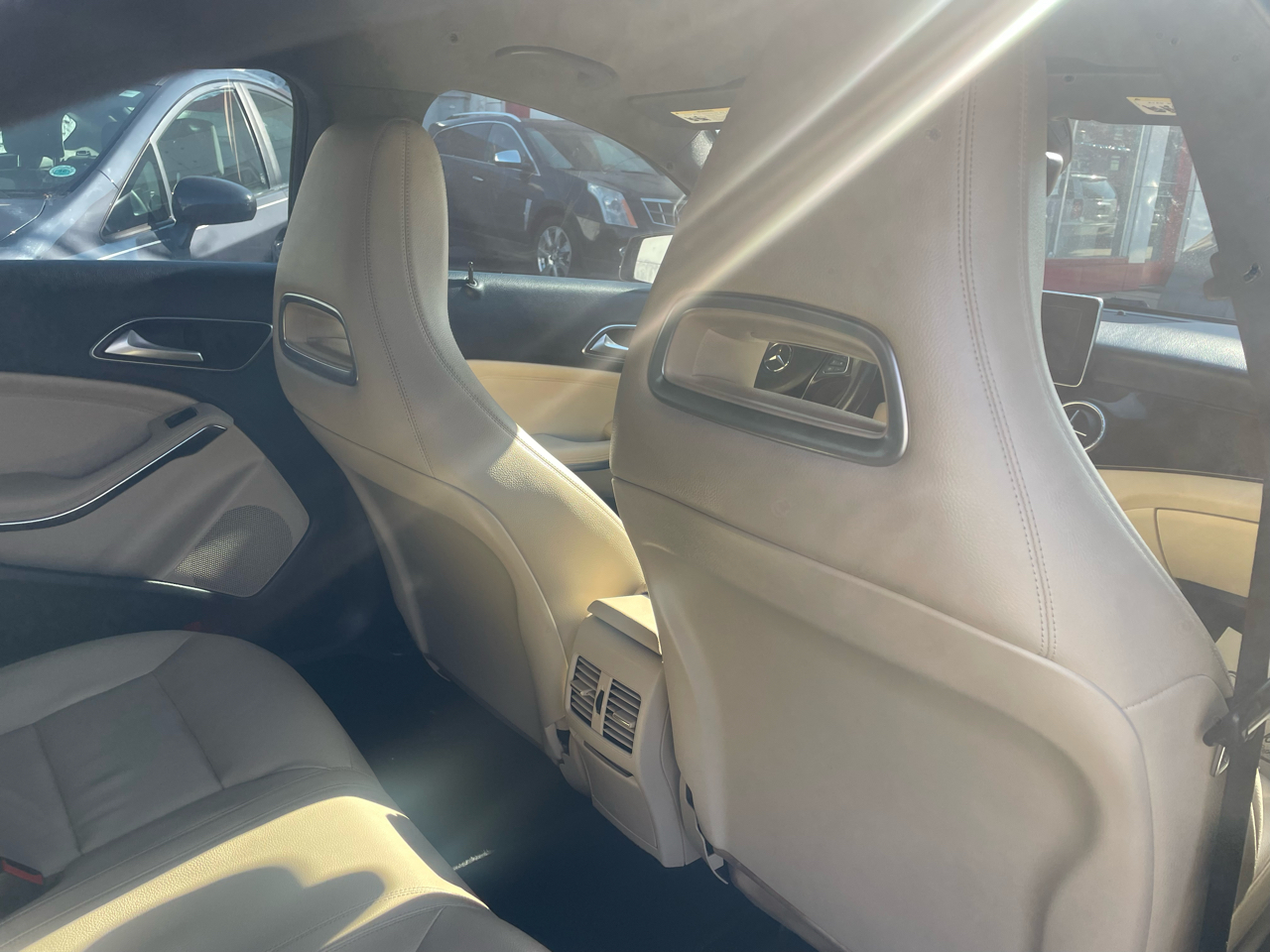 Mercedes-Benz CLA-Class 4dr Sdn CLA 250 4MATIC 2015