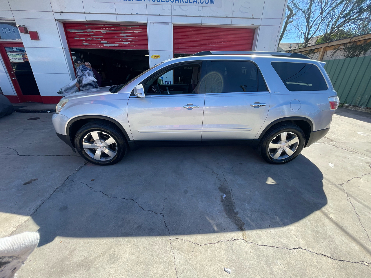 GMC Acadia FWD 4dr SLT1 2012